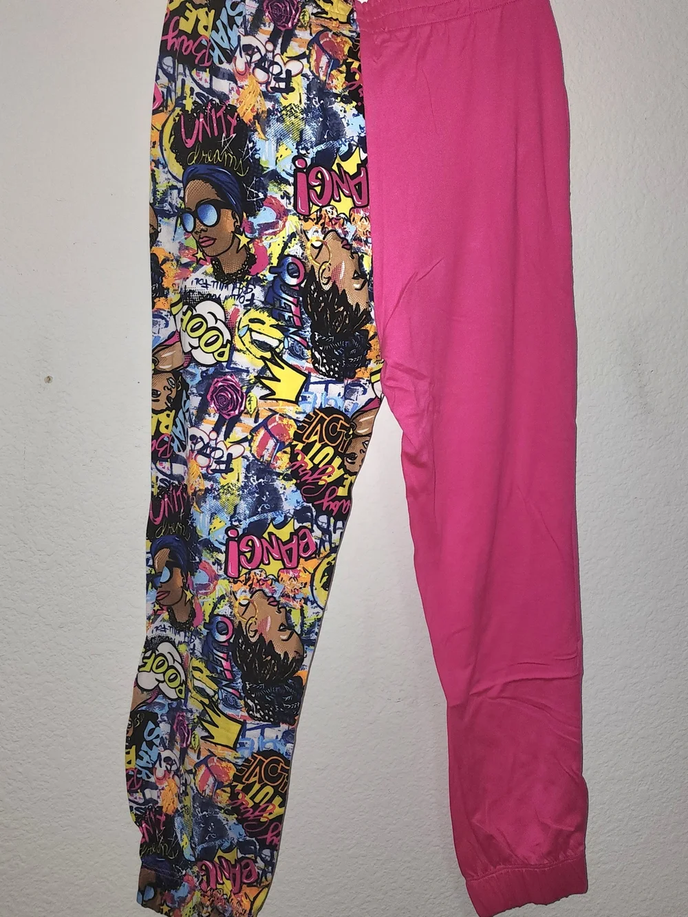 Fashion Nova Girls' Hot Pink Graphic Hooded Zip Jacket